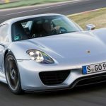 世界最速のクルマは何か?自動車の加速性能ランキング【市販車編】